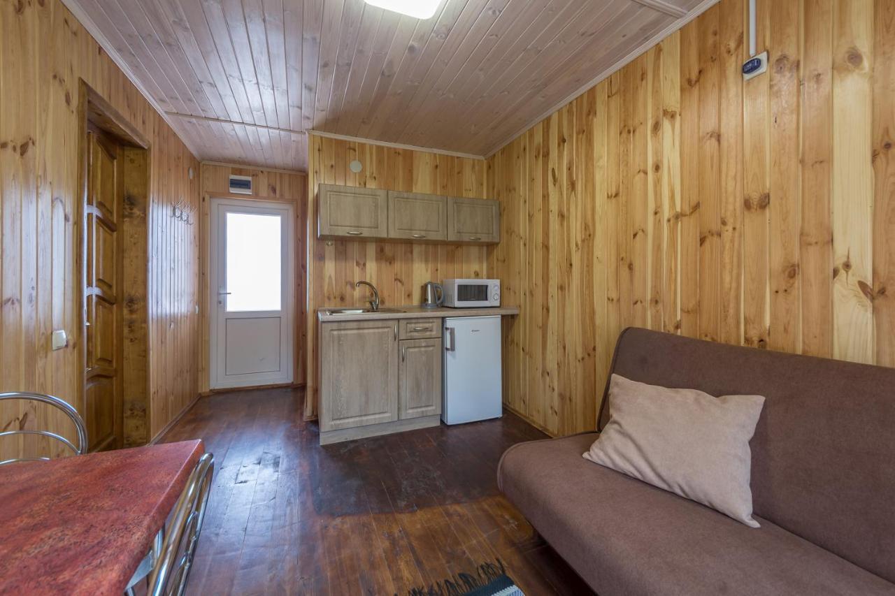 Liman Park Eco Hotel Stara Zbur'yivka Exteriör bild