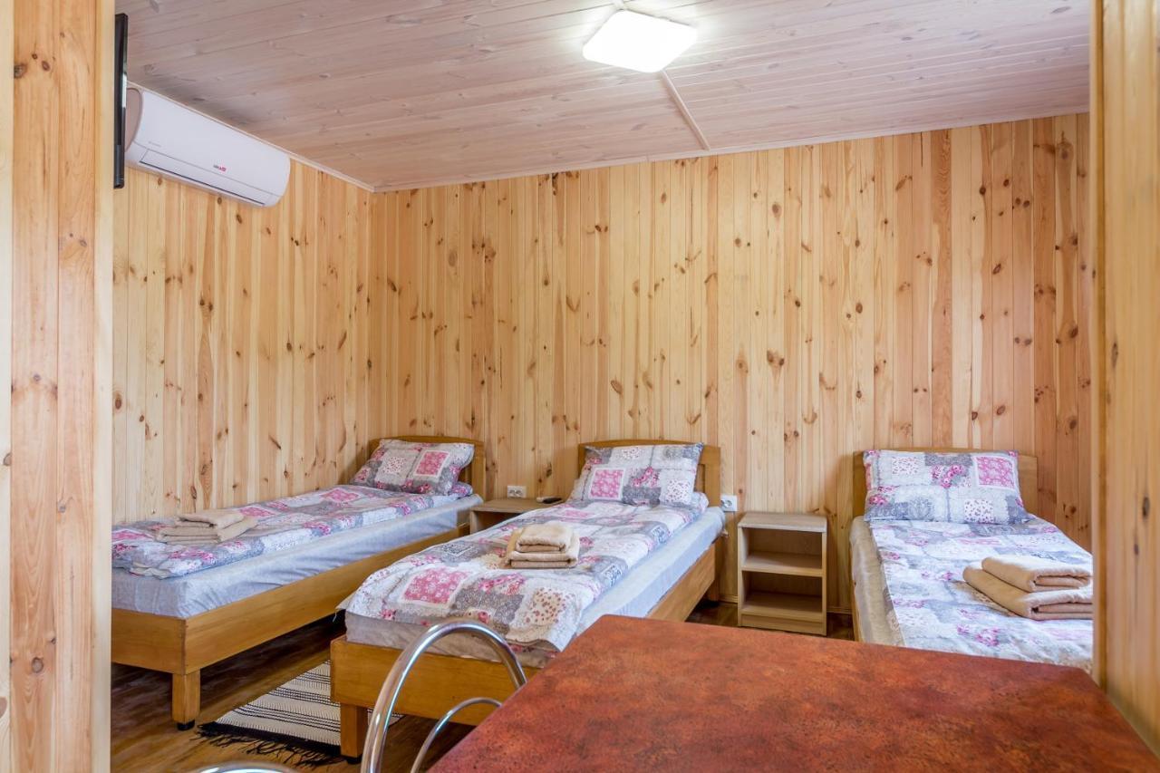Liman Park Eco Hotel Stara Zbur'yivka Exteriör bild