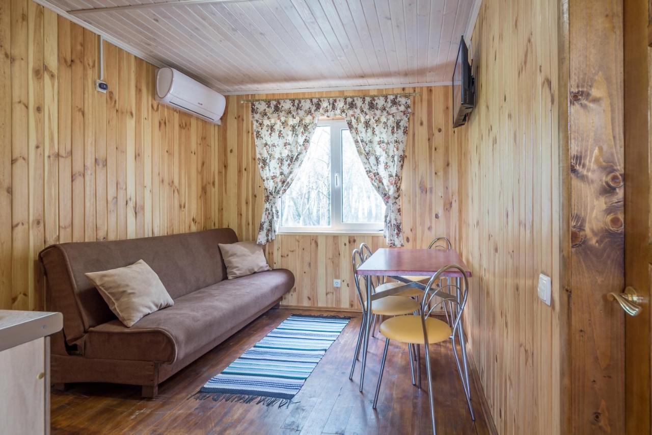 Liman Park Eco Hotel Stara Zbur'yivka Exteriör bild
