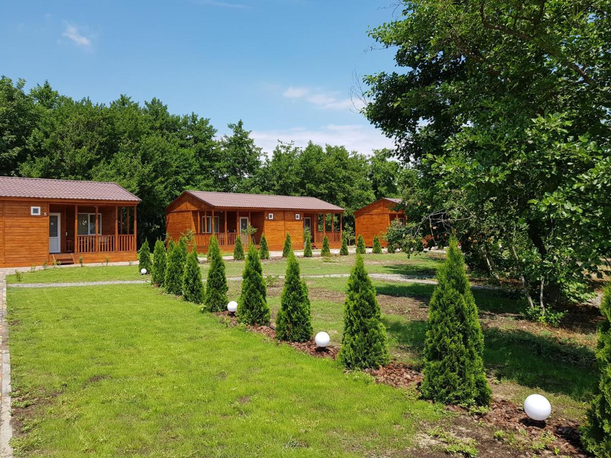 Liman Park Eco Hotel Stara Zbur'yivka Exteriör bild