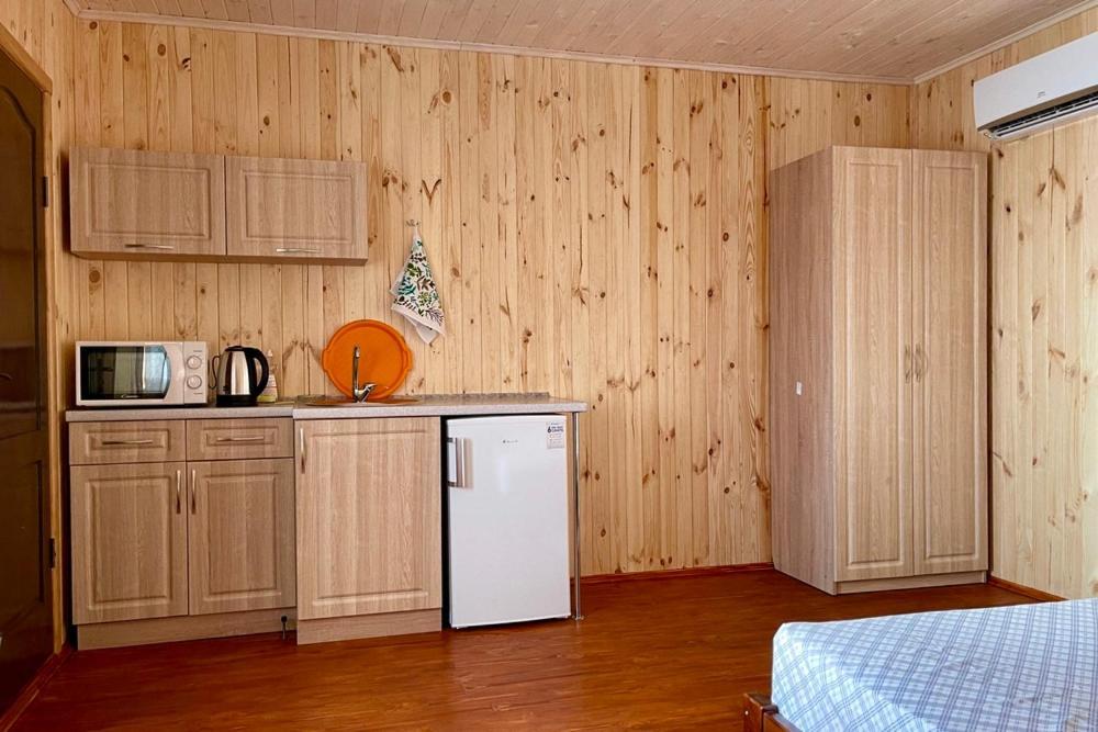 Liman Park Eco Hotel Stara Zbur'yivka Exteriör bild